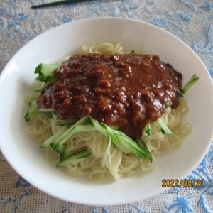 夏だ!ジャージャー麺